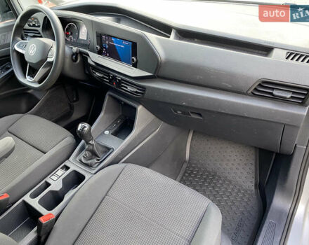 Фольксваген Кадди 2022 в Радивилове на Automoto.ua Серый Фольксваген Кадди, объемом двигателя 2 л и пробегом 241 тыс. км за 17950 $, фото 30 на Automoto.ua