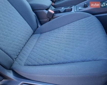 Серый Фольксваген Кадди, объемом двигателя 2 л и пробегом 147 тыс. км за 27500 $, фото 31 на Automoto.ua