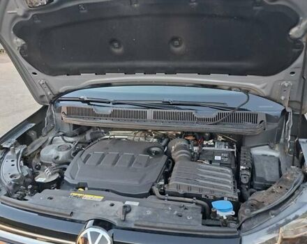 Серый Фольксваген Кадди, объемом двигателя 2 л и пробегом 147 тыс. км за 27500 $, фото 27 на Automoto.ua