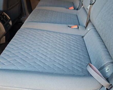 Серый Фольксваген Кадди, объемом двигателя 2 л и пробегом 147 тыс. км за 27500 $, фото 6 на Automoto.ua