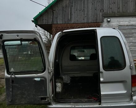 Серый Фольксваген Кадди, объемом двигателя 1.9 л и пробегом 300 тыс. км за 1850 $, фото 6 на Automoto.ua