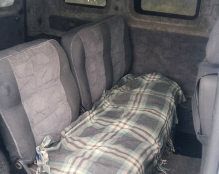 Сірий Фольксваген Кадді, об'ємом двигуна 2 л та пробігом 275 тис. км за 3500 $, фото 5 на Automoto.ua