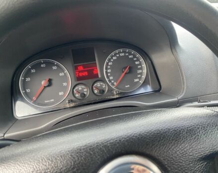 Сірий Фольксваген Кадді, об'ємом двигуна 1.6 л та пробігом 216 тис. км за 6000 $, фото 19 на Automoto.ua