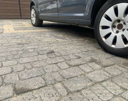 Сірий Фольксваген Кадді, об'ємом двигуна 1.6 л та пробігом 216 тис. км за 6000 $, фото 7 на Automoto.ua