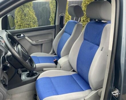 Сірий Фольксваген Кадді, об'ємом двигуна 1.6 л та пробігом 216 тис. км за 6000 $, фото 15 на Automoto.ua