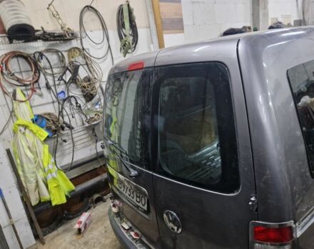 Серый Фольксваген Кадди, объемом двигателя 1.9 л и пробегом 10 тыс. км за 6000 $, фото 4 на Automoto.ua