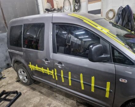 Серый Фольксваген Кадди, объемом двигателя 1.9 л и пробегом 10 тыс. км за 6000 $, фото 3 на Automoto.ua