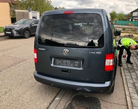 Серый Фольксваген Кадди, объемом двигателя 1.9 л и пробегом 200 тыс. км за 3400 $, фото 9 на Automoto.ua