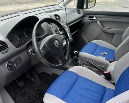 Серый Фольксваген Кадди, объемом двигателя 2 л и пробегом 221 тыс. км за 6950 $, фото 16 на Automoto.ua