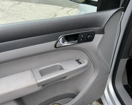 Серый Фольксваген Кадди, объемом двигателя 2 л и пробегом 221 тыс. км за 6950 $, фото 11 на Automoto.ua