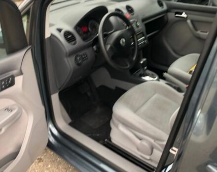 Серый Фольксваген Кадди, объемом двигателя 1.9 л и пробегом 200 тыс. км за 3400 $, фото 16 на Automoto.ua