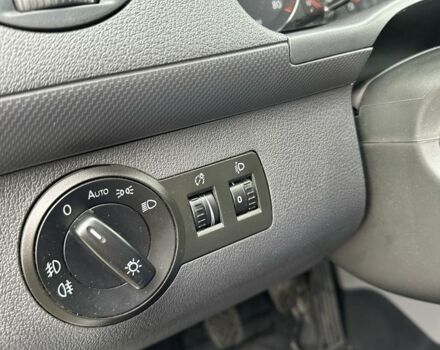 Серый Фольксваген Кадди, объемом двигателя 2 л и пробегом 221 тыс. км за 6950 $, фото 14 на Automoto.ua