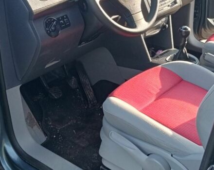 Серый Фольксваген Кадди, объемом двигателя 1 л и пробегом 228 тыс. км за 8200 $, фото 13 на Automoto.ua