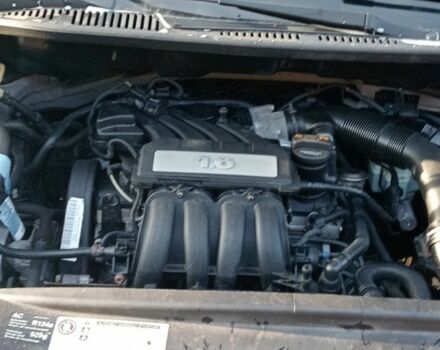 Серый Фольксваген Кадди, объемом двигателя 1 л и пробегом 228 тыс. км за 8200 $, фото 7 на Automoto.ua