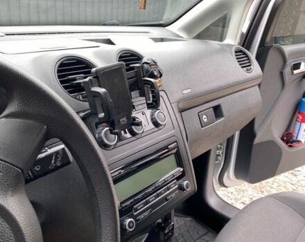 Серый Фольксваген Кадди, объемом двигателя 1.6 л и пробегом 160 тыс. км за 9999 $, фото 9 на Automoto.ua