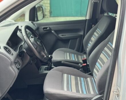 Фольксваген Кадди 2012 в Житомире на Automoto.ua Серый Фольксваген Кадди, объемом двигателя 2 л и пробегом 250 тыс. км за 9550 $, фото 7 на Automoto.ua