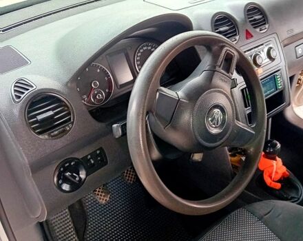 Сірий Фольксваген Кадді, об'ємом двигуна 2 л та пробігом 296 тис. км за 8000 $, фото 7 на Automoto.ua