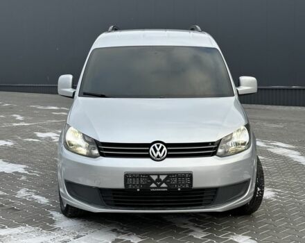 Серый Фольксваген Кадди, объемом двигателя 1.6 л и пробегом 220 тыс. км за 13200 $, фото 1 на Automoto.ua