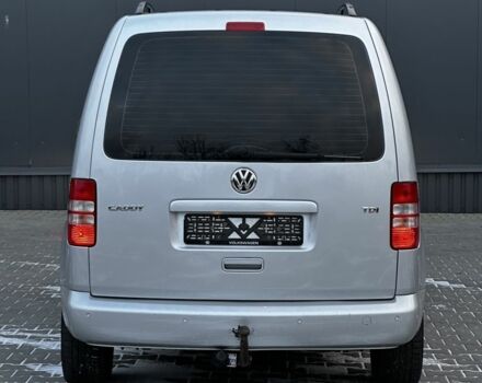 Серый Фольксваген Кадди, объемом двигателя 1.6 л и пробегом 220 тыс. км за 13200 $, фото 15 на Automoto.ua