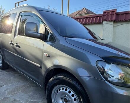 Сірий Фольксваген Кадді, об'ємом двигуна 1.6 л та пробігом 252 тис. км за 12000 $, фото 2 на Automoto.ua