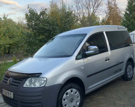 Сірий Фольксваген Кадді, об'ємом двигуна 2 л та пробігом 300 тис. км за 5000 $, фото 1 на Automoto.ua