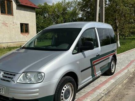 Фольксваген Кадди 2004 в Старом Самборе на Automoto.ua Серый Фольксваген Кадди, объемом двигателя 1.9 л и пробегом 333 тыс. км за 6000 $, фото 1 на Automoto.ua