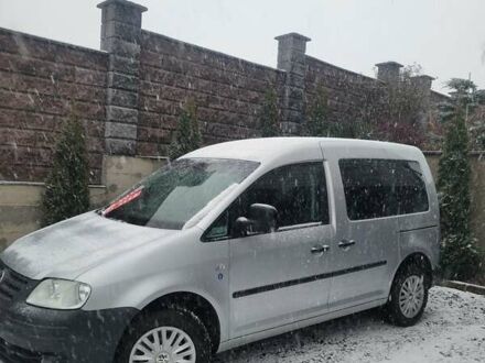 Серый Фольксваген Кадди, объемом двигателя 1.6 л и пробегом 246 тыс. км за 5950 $, фото 1 на Automoto.ua