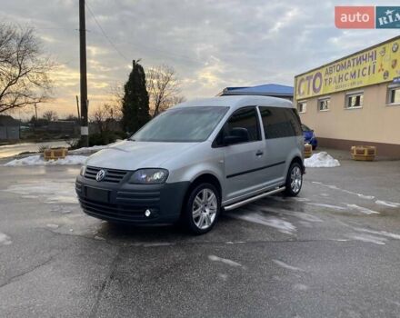 Сірий Фольксваген Кадді, об'ємом двигуна 2 л та пробігом 385 тис. км за 5600 $, фото 1 на Automoto.ua