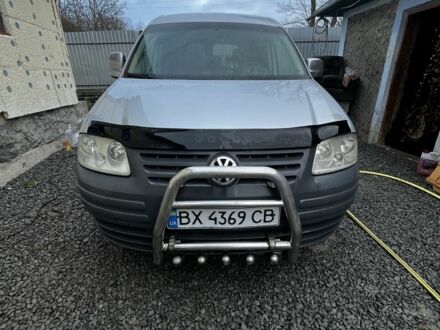 Серый Фольксваген Кадди, объемом двигателя 2 л и пробегом 364 тыс. км за 5000 $, фото 1 на Automoto.ua