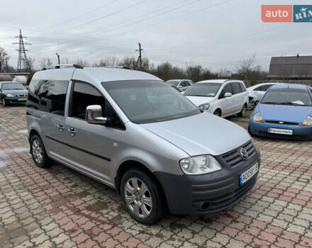 Серый Фольксваген Кадди, объемом двигателя 1.97 л и пробегом 338 тыс. км за 4950 $, фото 1 на Automoto.ua