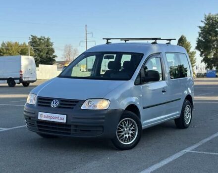 Серый Фольксваген Кадди, объемом двигателя 1.6 л и пробегом 317 тыс. км за 5700 $, фото 1 на Automoto.ua