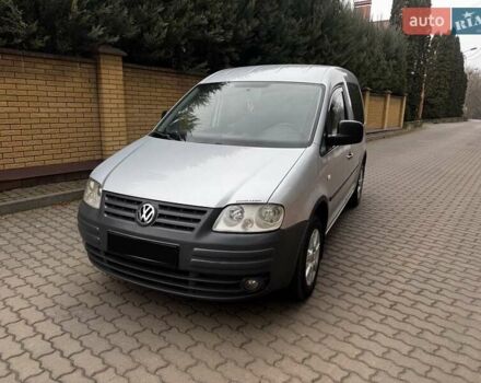 Серый Фольксваген Кадди, объемом двигателя 0 л и пробегом 200 тыс. км за 6300 $, фото 1 на Automoto.ua