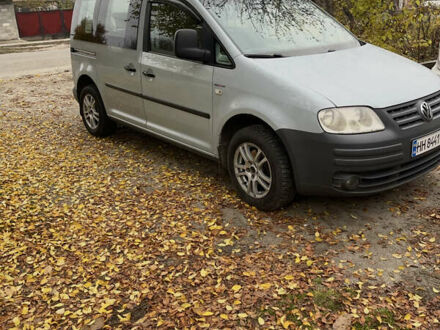Серый Фольксваген Кадди, объемом двигателя 1.9 л и пробегом 318 тыс. км за 7100 $, фото 1 на Automoto.ua
