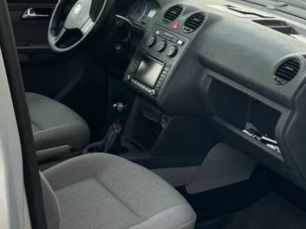 Серый Фольксваген Кадди, объемом двигателя 1.9 л и пробегом 390 тыс. км за 3067 $, фото 1 на Automoto.ua