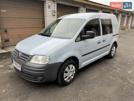 Серый Фольксваген Кадди, объемом двигателя 1.6 л и пробегом 295 тыс. км за 5200 $, фото 1 на Automoto.ua