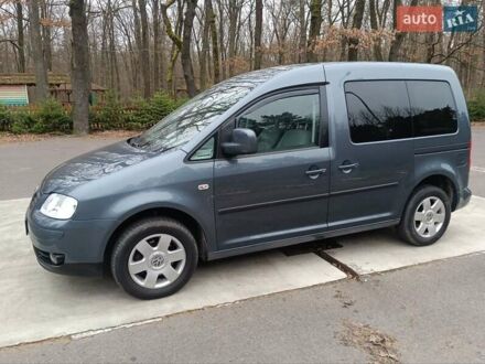 Серый Фольксваген Кадди, объемом двигателя 1.4 л и пробегом 242 тыс. км за 7900 $, фото 1 на Automoto.ua