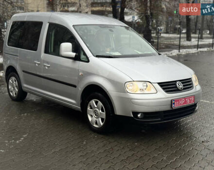 Серый Фольксваген Кадди, объемом двигателя 1.6 л и пробегом 167 тыс. км за 7899 $, фото 1 на Automoto.ua