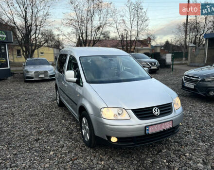 Серый Фольксваген Кадди, объемом двигателя 1.6 л и пробегом 220 тыс. км за 7999 $, фото 1 на Automoto.ua