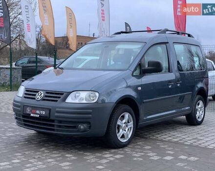 Серый Фольксваген Кадди, объемом двигателя 1.6 л и пробегом 223 тыс. км за 8255 $, фото 1 на Automoto.ua