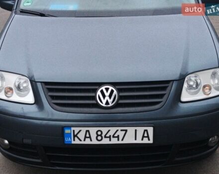 Серый Фольксваген Кадди, объемом двигателя 1.4 л и пробегом 320 тыс. км за 6200 $, фото 1 на Automoto.ua