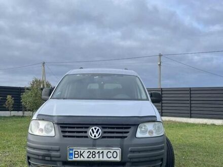 Фольксваген Кадди 2010 в Березно на Automoto.ua Серый Фольксваген Кадди, объемом двигателя 1 л и пробегом 345 тыс. км за 6000 $, фото 1 на Automoto.ua