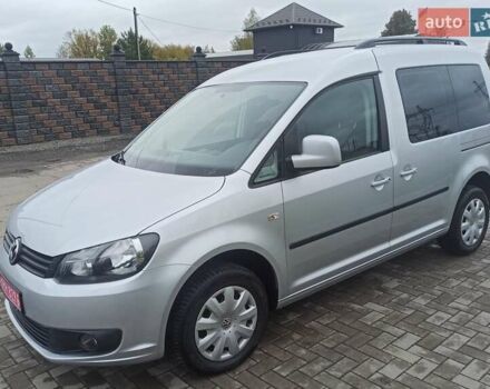 Сірий Фольксваген Кадді, об'ємом двигуна 1.6 л та пробігом 257 тис. км за 9900 $, фото 1 на Automoto.ua