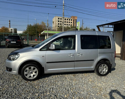 Сірий Фольксваген Кадді, об'ємом двигуна 1.6 л та пробігом 272 тис. км за 9700 $, фото 1 на Automoto.ua