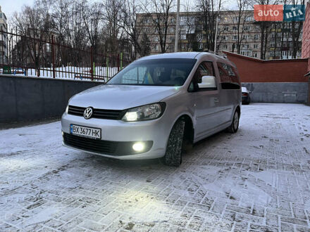 Фольксваген Кадді 2011 у Хмельницькому на Automoto.ua Сірий Фольксваген Кадді, об'ємом двигуна 1.6 л та пробігом 300 тис. км за 10599 $, фото 1 на Automoto.ua