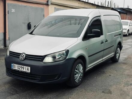 Сірий Фольксваген Кадді, об'ємом двигуна 1.2 л та пробігом 175 тис. км за 6000 $, фото 1 на Automoto.ua