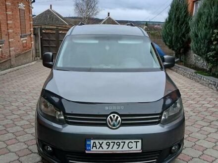 Серый Фольксваген Кадди, объемом двигателя 2 л и пробегом 271 тыс. км за 10000 $, фото 1 на Automoto.ua