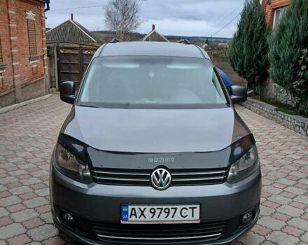 Сірий Фольксваген Кадді, об'ємом двигуна 2 л та пробігом 271 тис. км за 10000 $, фото 1 на Automoto.ua