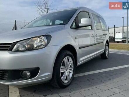 Серый Фольксваген Кадди, объемом двигателя 1.6 л и пробегом 317 тыс. км за 10800 $, фото 1 на Automoto.ua