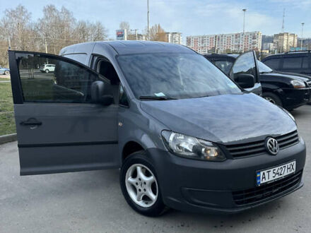 Серый Фольксваген Кадди, объемом двигателя 1.6 л и пробегом 230 тыс. км за 9600 $, фото 1 на Automoto.ua