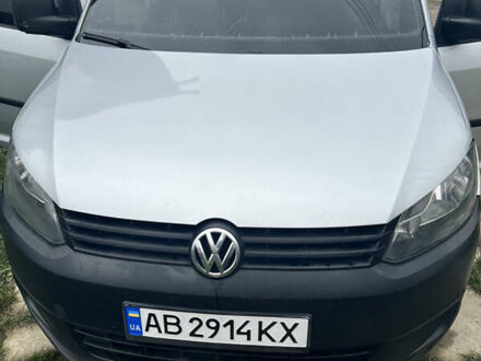 Серый Фольксваген Кадди, объемом двигателя 1.2 л и пробегом 241 тыс. км за 7100 $, фото 1 на Automoto.ua